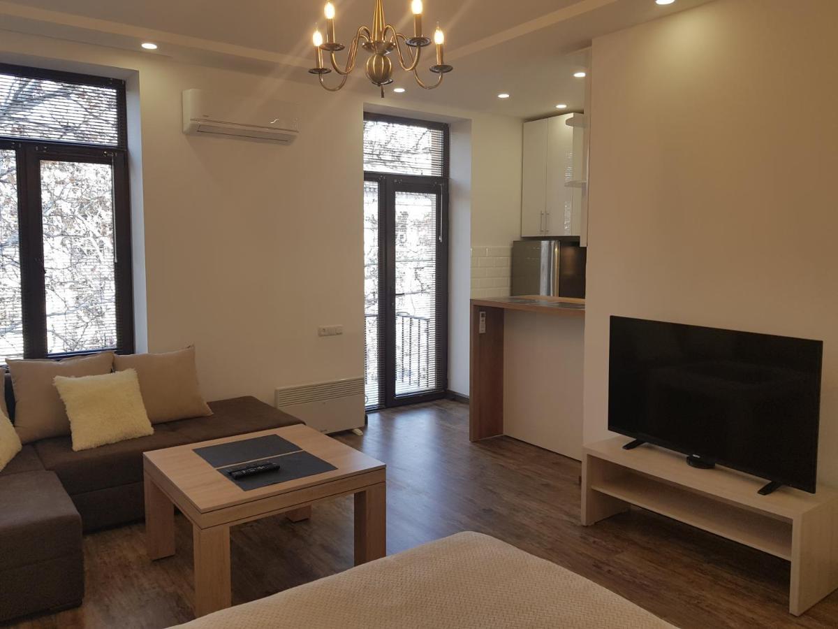 Cascade White Luxury Apartment エレバン エクステリア 写真