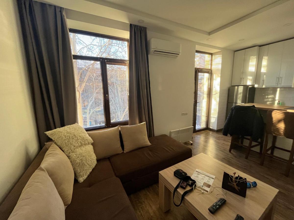 Cascade White Luxury Apartment エレバン エクステリア 写真