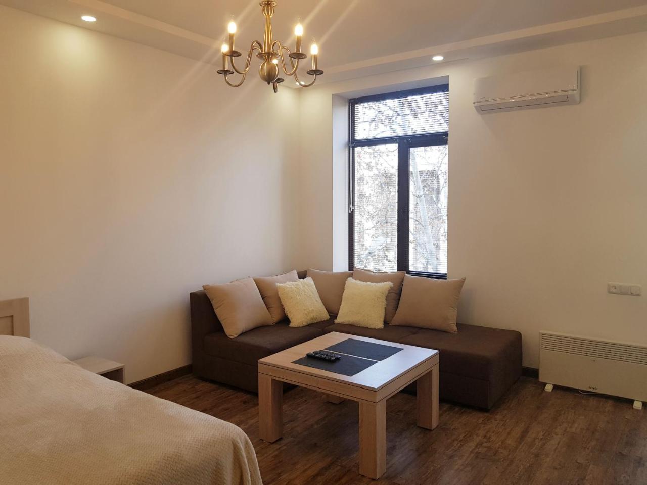 Cascade White Luxury Apartment エレバン エクステリア 写真