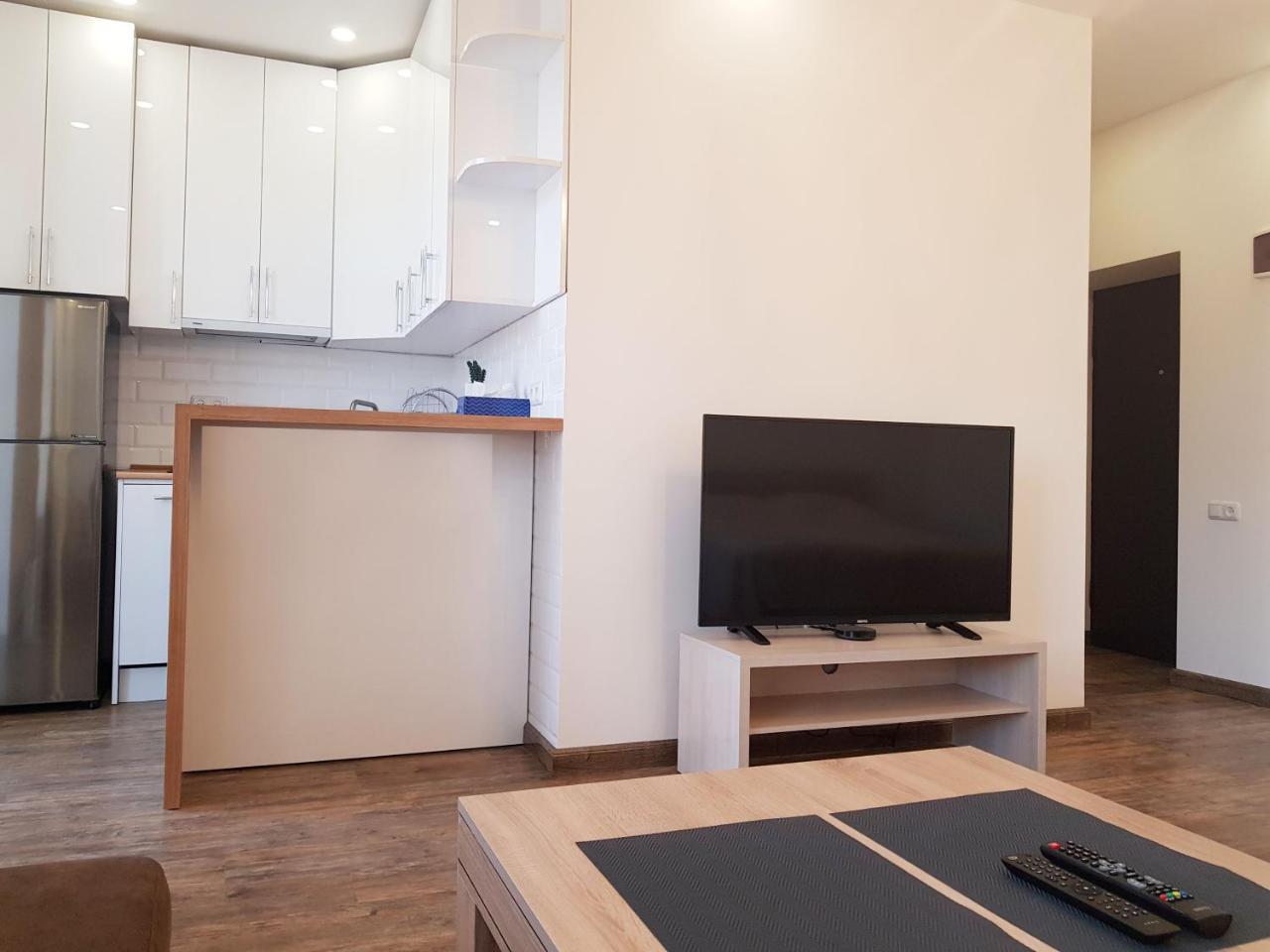 Cascade White Luxury Apartment エレバン エクステリア 写真