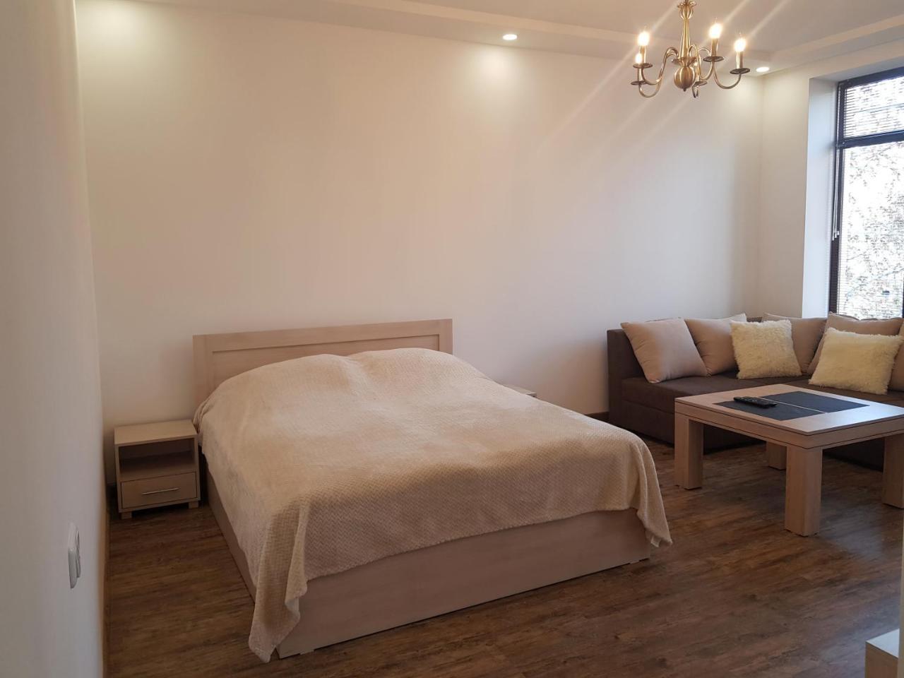 Cascade White Luxury Apartment エレバン エクステリア 写真