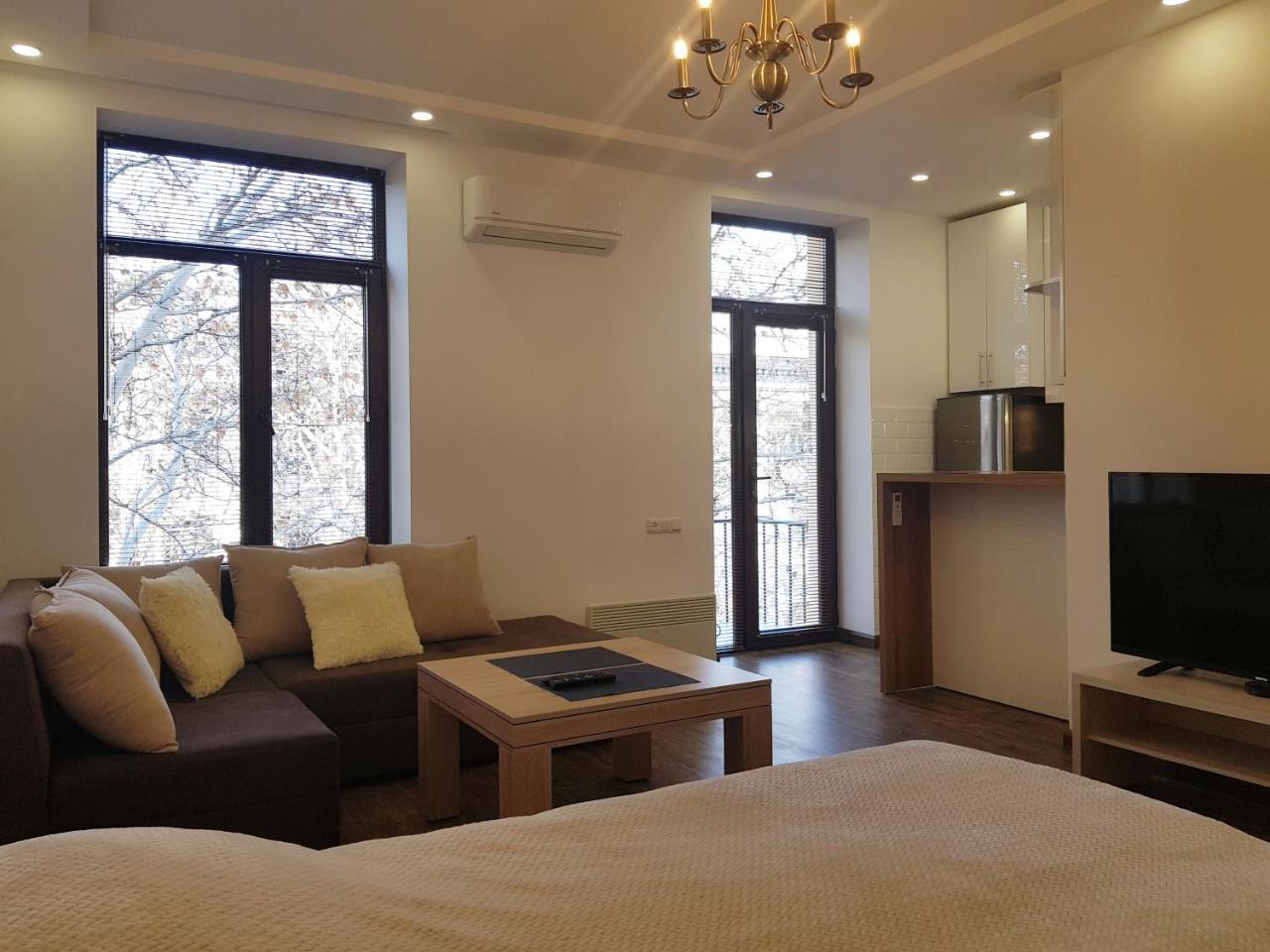 Cascade White Luxury Apartment エレバン エクステリア 写真